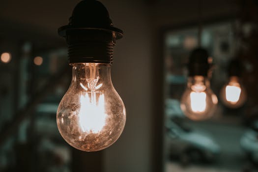 8 trucos para ahorrar en tus facturas de luz y gas - Repsol