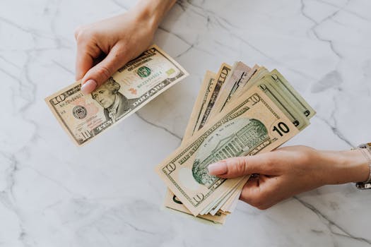 Consejos y trucos para ahorrar dinero en el día a día - Finsei
