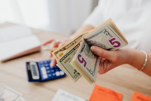 Consejos y trucos para ahorrar dinero en el día a día - Finsei